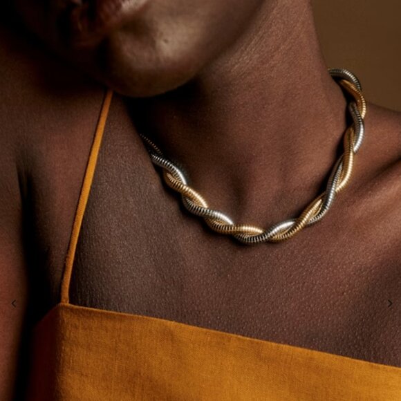 Sezane Jewelry - Sezane Mia Necklack